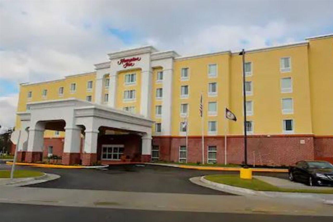Hampton Inn- Suffolk Eksteriør billede
