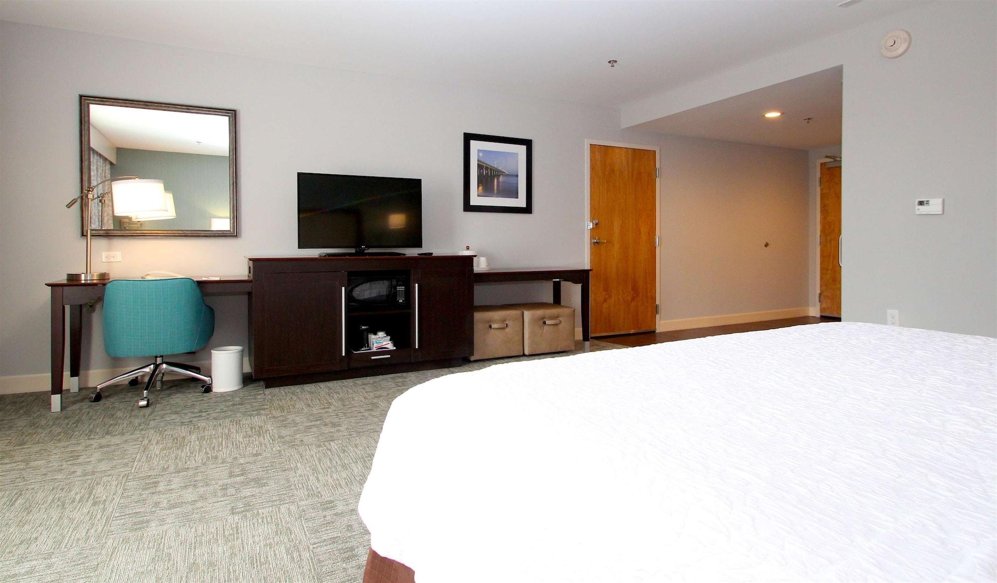 Hampton Inn- Suffolk Eksteriør billede