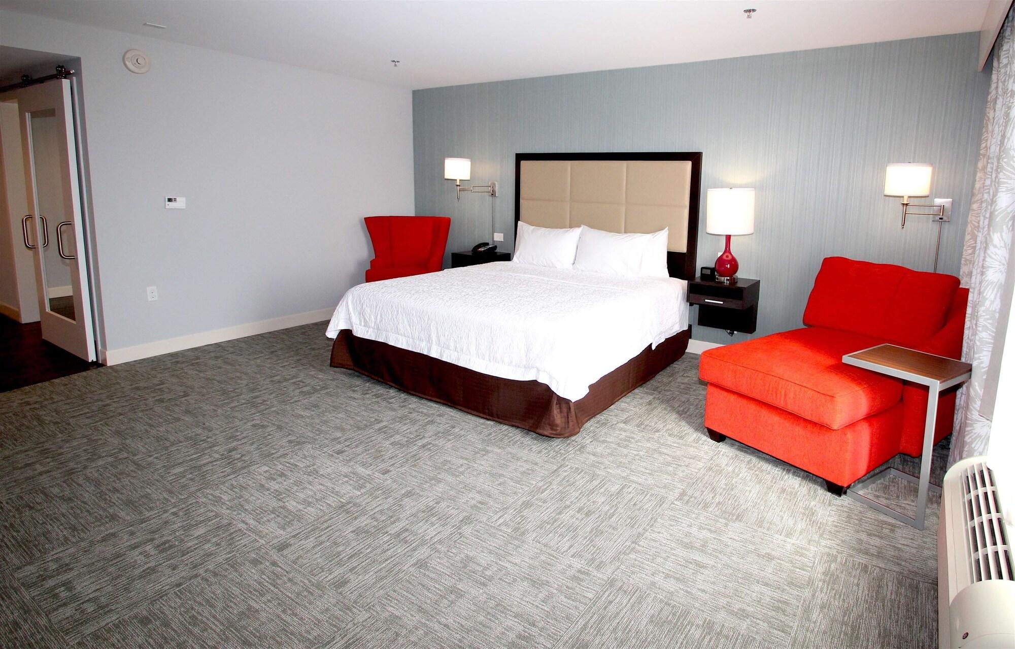 Hampton Inn- Suffolk Eksteriør billede