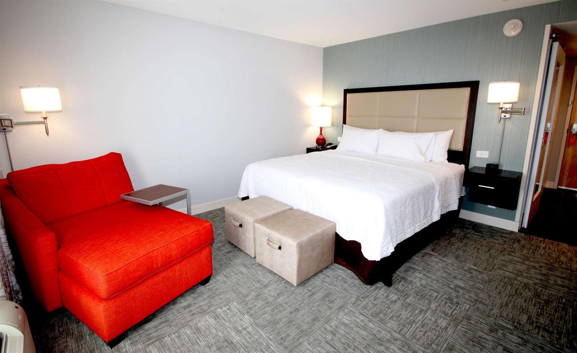 Hampton Inn- Suffolk Eksteriør billede